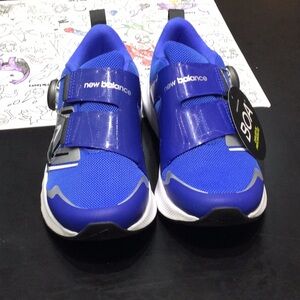 New Balance boa youth blue NWT NIB